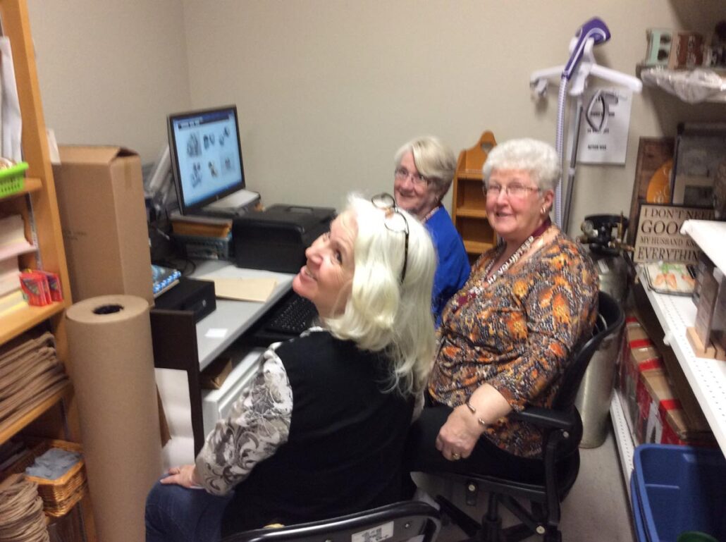 The Buyers Den: Zoe Weatherby, Sharon Osborne, Joan Weatherby